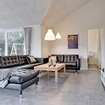 Sada - 12km From The Sea By Interhome